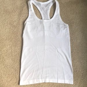Lululemon swiftly tank